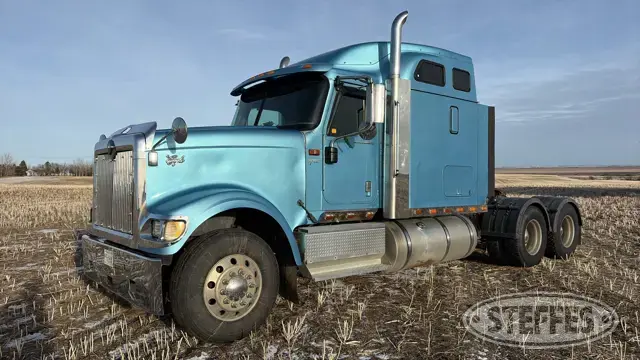 2003 International 9900i Eagle