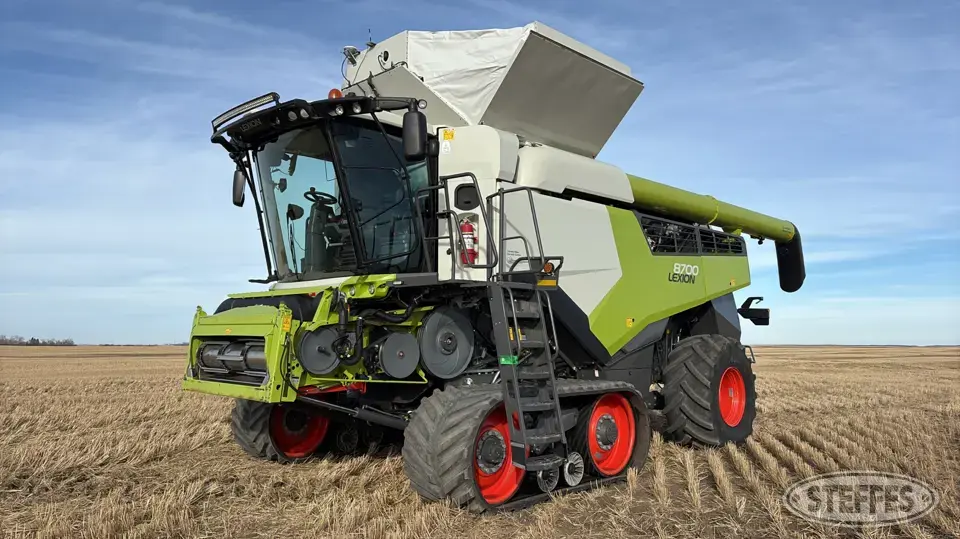 2020 Claas Lexion 8700 Terra Trac Combine