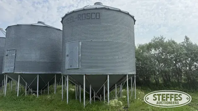 Westeel-Rosco hopper bin