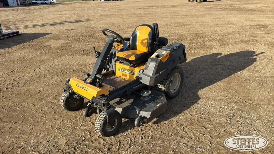 2014 Cub Cadet Z Force SZ Commercial Zero Turn Mower