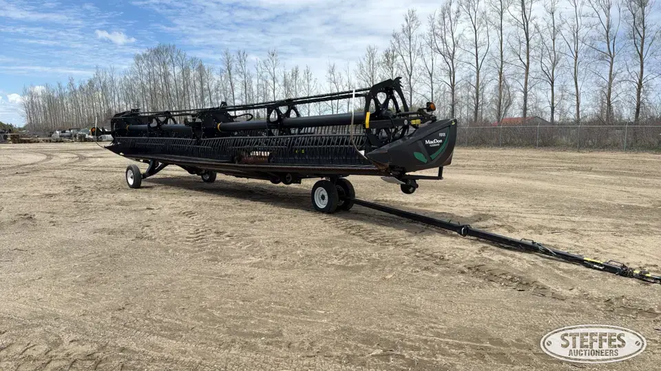 2021 MacDon FD135 Draper Head