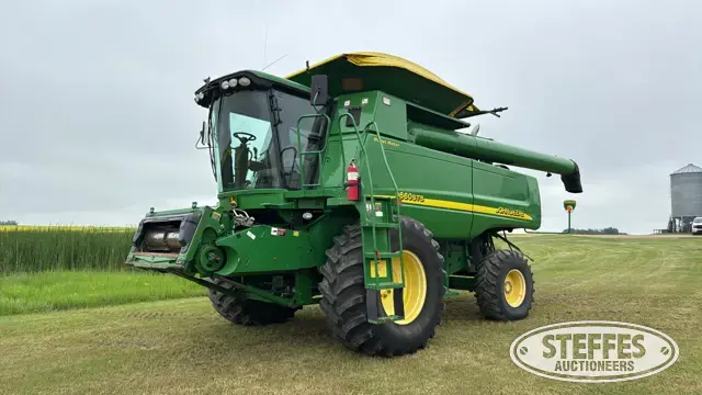 2006 John Deere 9660 STS