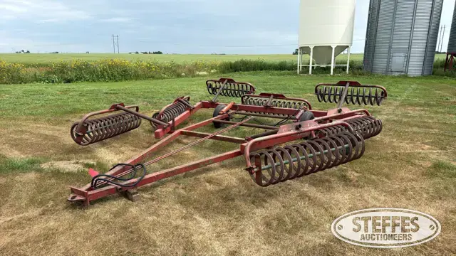 Coil packer