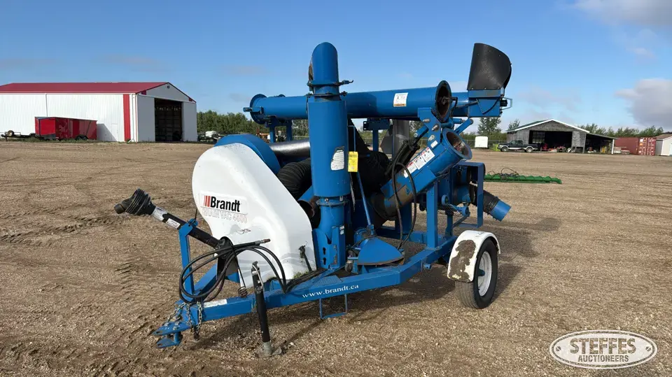 2002 Brandt 4500 Pneumatic Grain Equipment