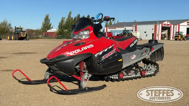 2006 Polaris RMK 900