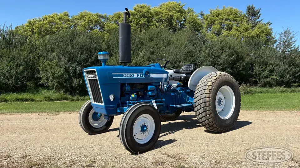 Ford 3600 Collectible Tractor