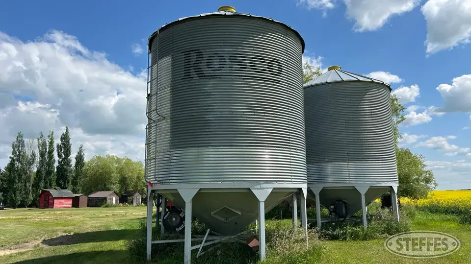Westeel-Rosco 2200 Hopper Bin