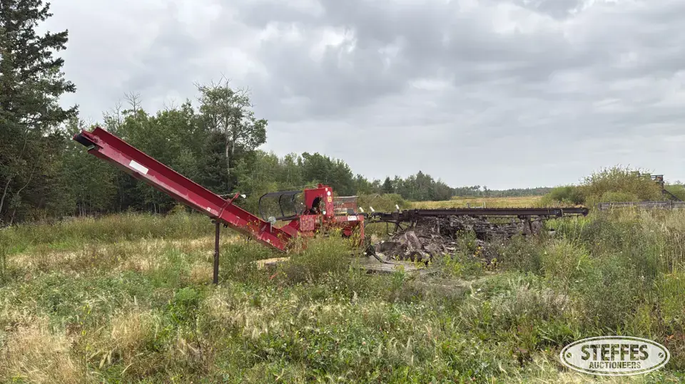 2007 Japa 370 Farm Support Item