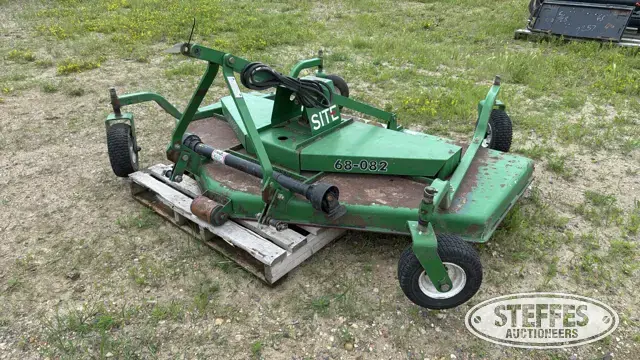 2002 Farm King Y750R
