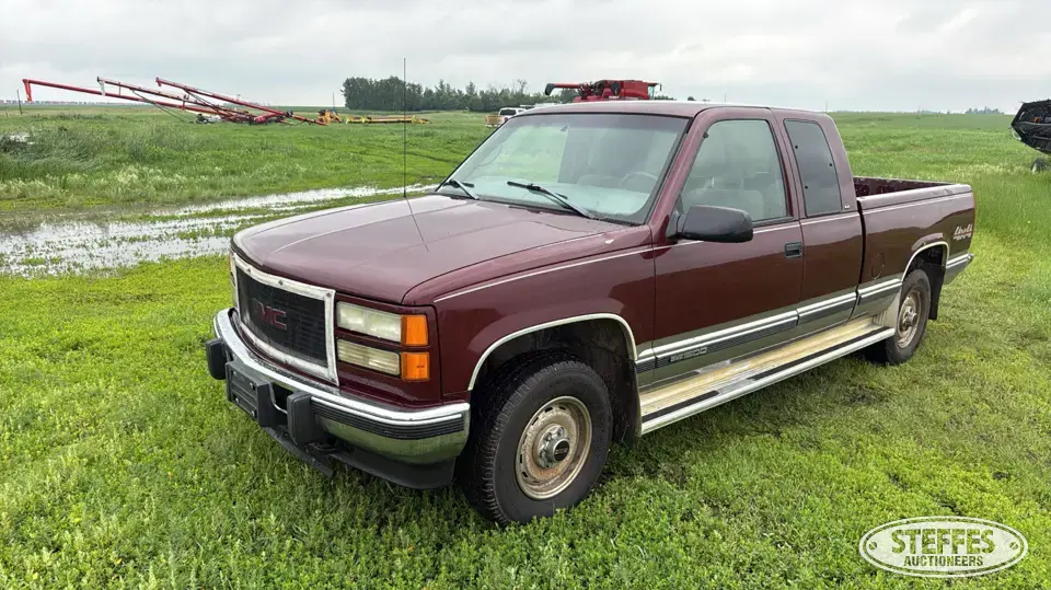 1998 GMC Sierra 1500 SLE Half Ton Pickup