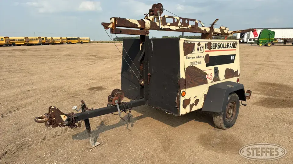2001 Ingersoll Rand L6-4MH Light Tower