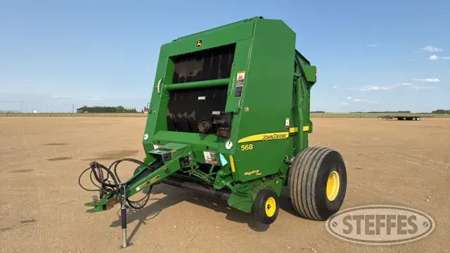 2012 John Deere 568