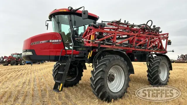 2014 Case IH Patriot 4430