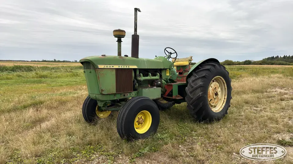 1961 John Deere 4010 2WD Tractor
