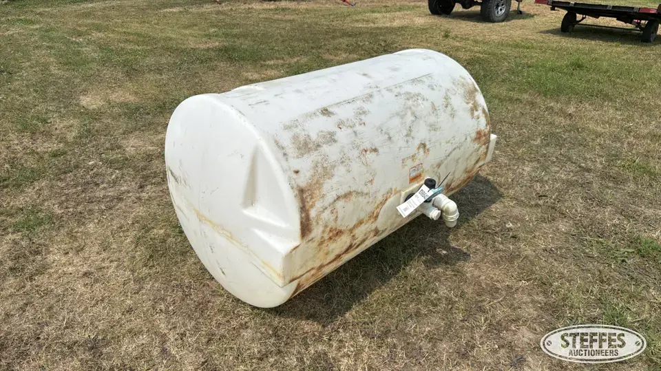 300 gal. horizontal poly tank