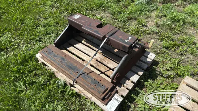 5th wheel hitch