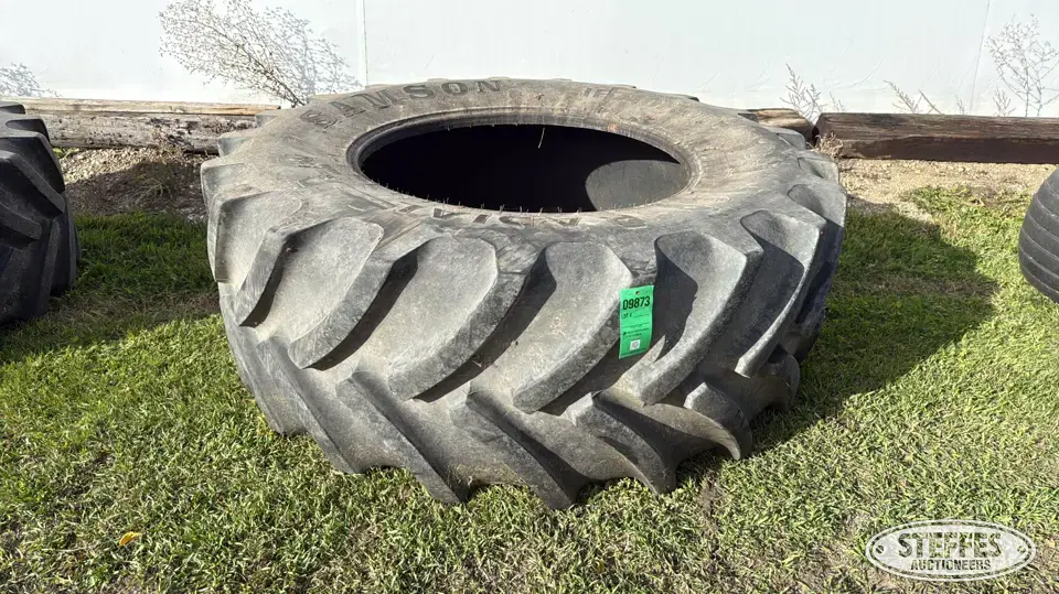 (1) Samson IF710/70R42 tire Tractor-Implement Tire