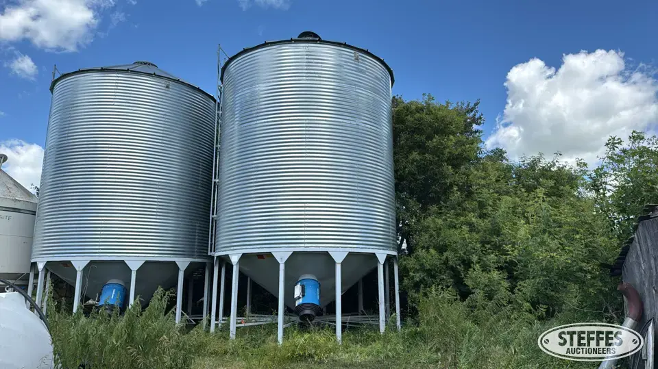 Westeel 1805 Hopper Bin