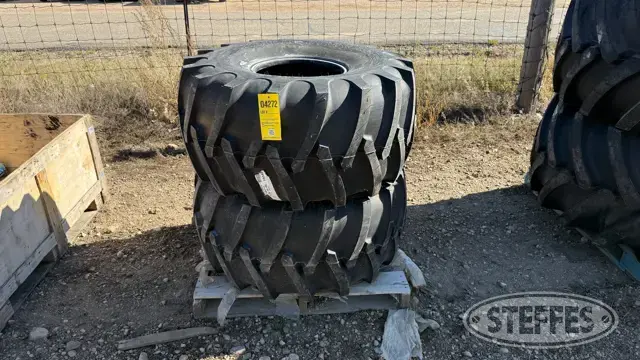 (2) American Farmer 21.5L-16.1SL tires