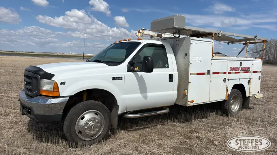 2000 Ford Super Duty F-550 Service Utility Truck