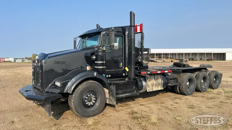 2009 Kenworth T800 Winch Truck
