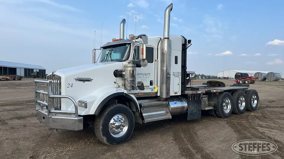 2009 Kenworth T800 Winch Truck