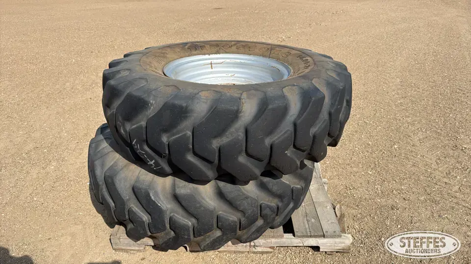 (2) Firestone 14.00-24 tires Construction Equipment Tire