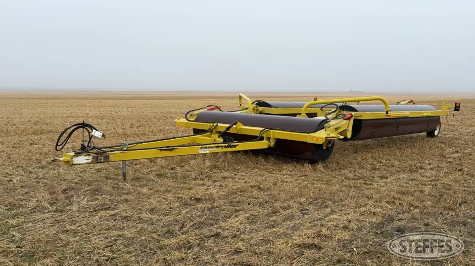 2015 Degelman LR7645 Land Roller