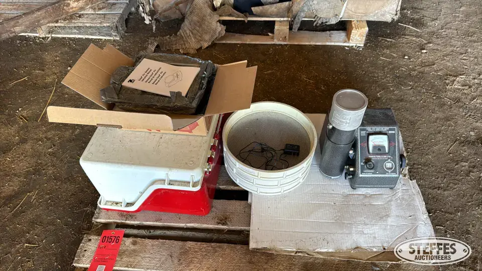 Dimo's Tool & Die Ltd. 919 Farm Support Item
