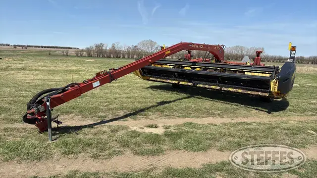 2002 New Holland 1475