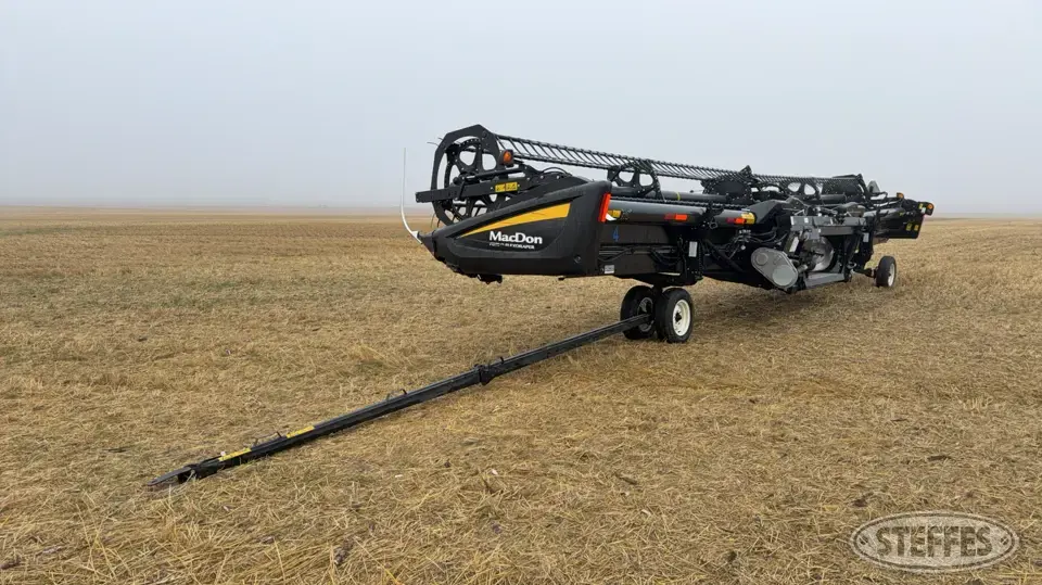 2017 MacDon FD75-D Draper Head