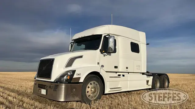 2017 Volvo VNL