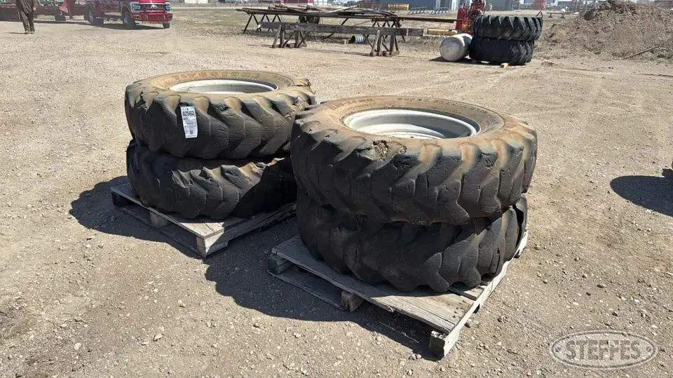 (4) Bridgestone Super Ground Grip 13.00-24 tires Construction Equipment Tire