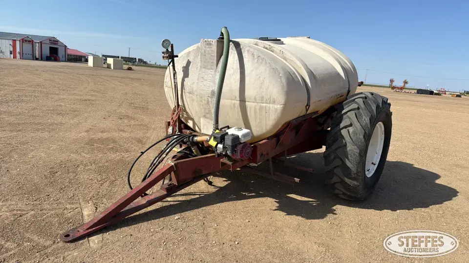 Shop-built liquid fertilizer cart Liquid Fertilizer Tank