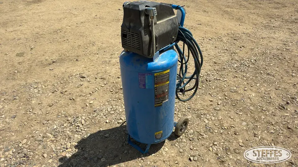 Mastercraft air compressor Air Tools and Compressor