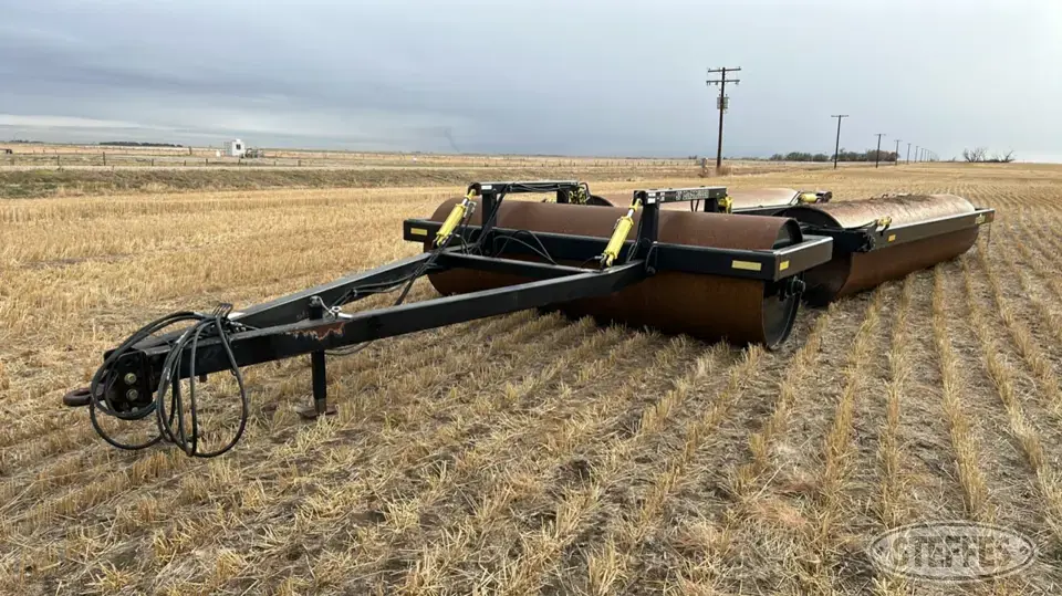 Mandako Land Roller