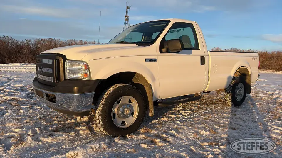 2006 Ford F-250 XL 3 Quarter Ton Pickup