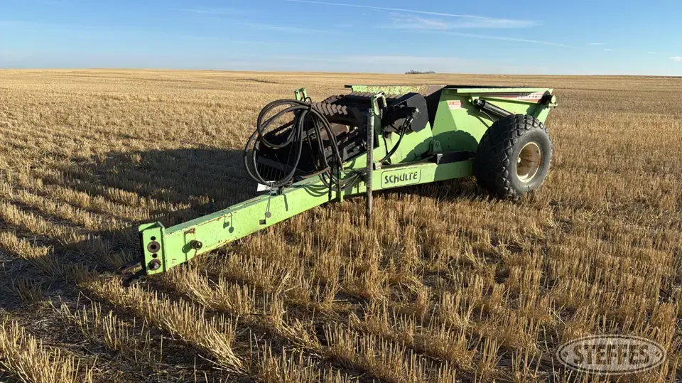 2010 Schulte Jumbo 320 Rock Picker