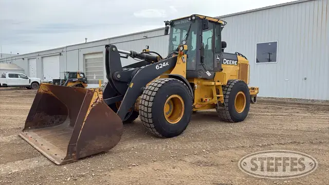 2010 Deere 624K