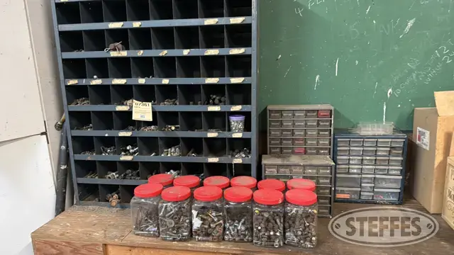 Bolt bin