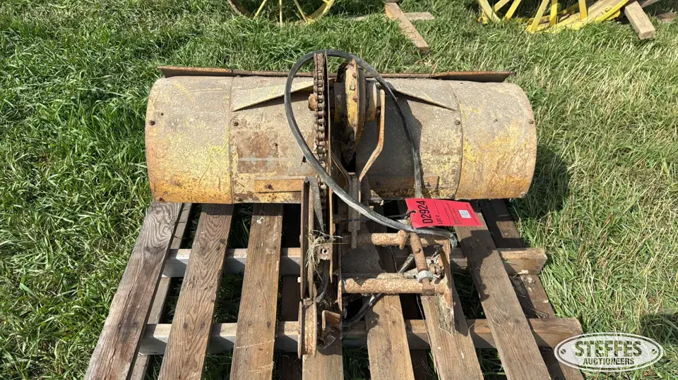 John Deere rotary tiller