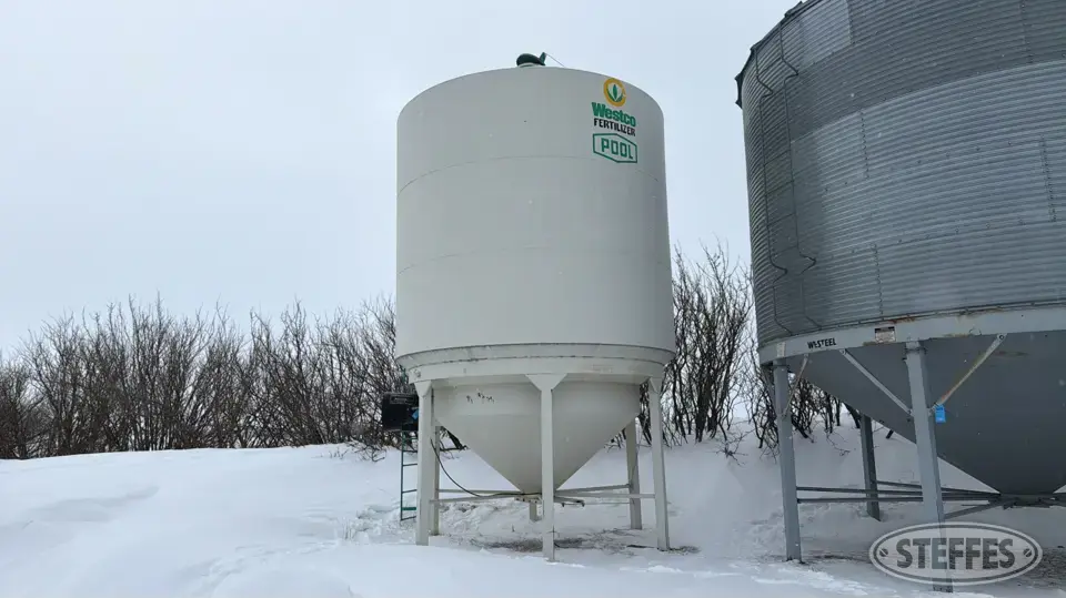 Westeel hopper bin