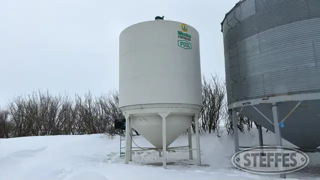 Westeel hopper bin
