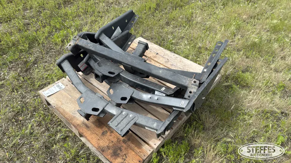 (5) Hitch mounts Truck-Trailer Part