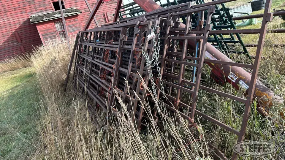 Shop-built gates Livestock Handling