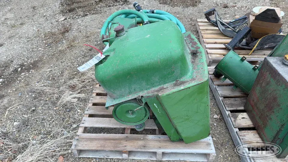 John Deere 4430 parts Tractor Part