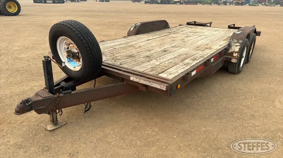 1999 PJ Trailers Utility Trailer