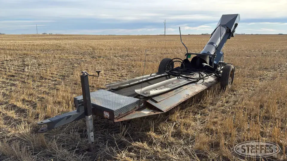 Rem GTS 2000 Transfer-Jump Augers and Conveyor