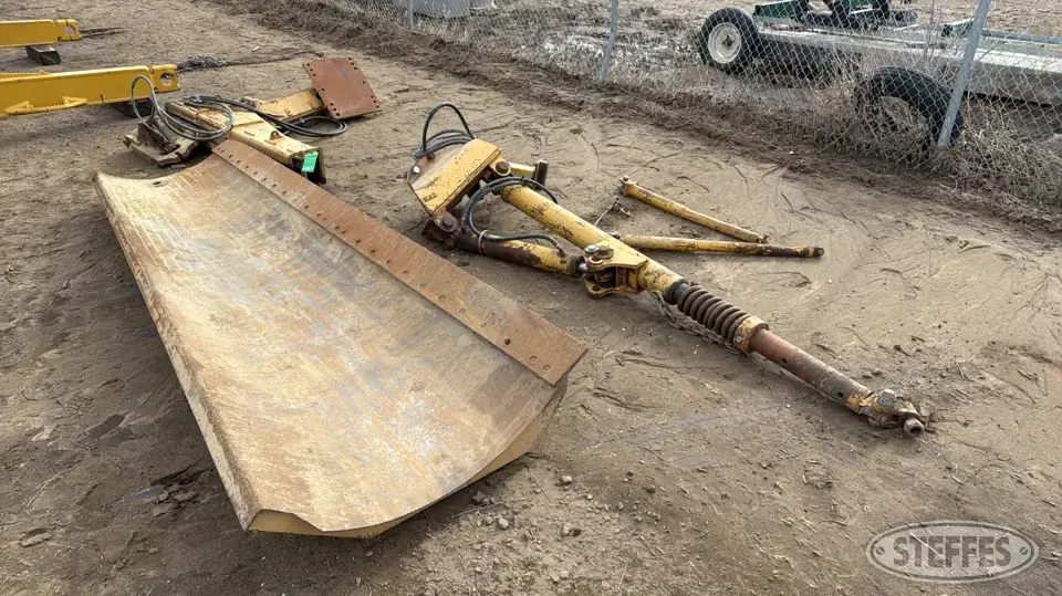 Weldco-Beales motor grader snow wing
