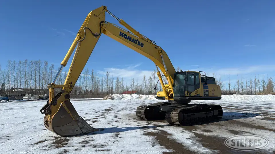2013 Komatsu PC490LC-10 Excavator